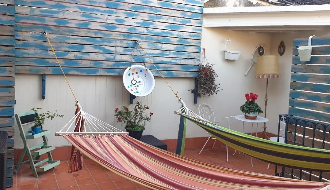 Hotel Hostal Chic-1